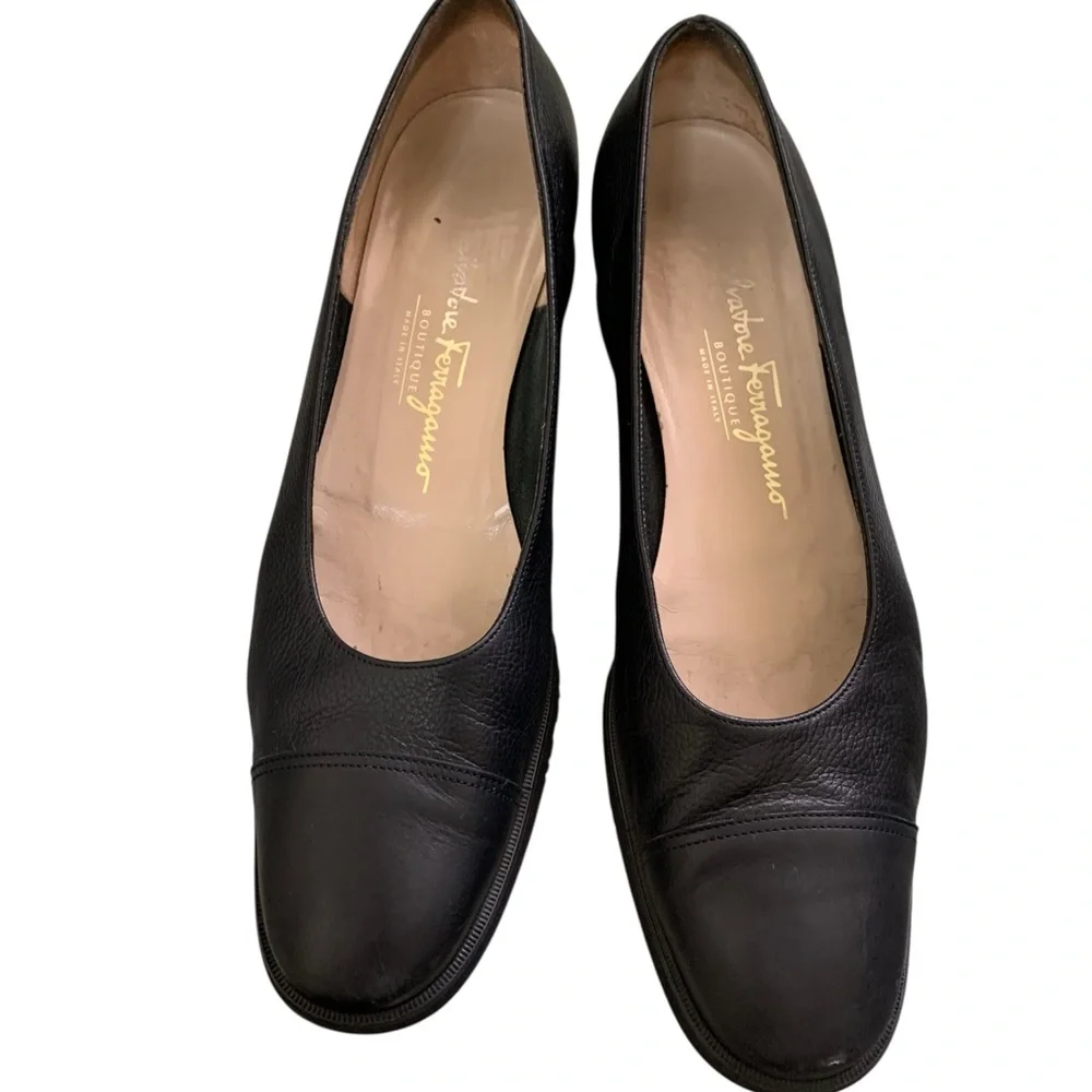 Salvatore Ferragamo beauties salvatore size